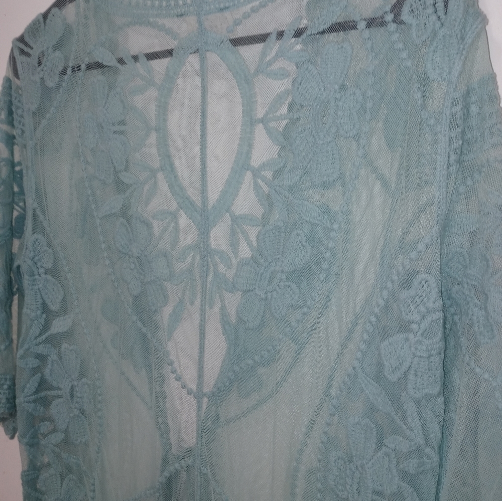 Ember sage Embroidered floral mesh Lace 1/2 Sleeve lingerie cover up M - Picture 9 of 10